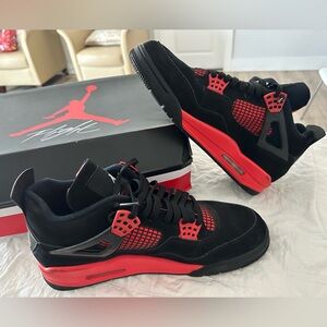 Jordan 4